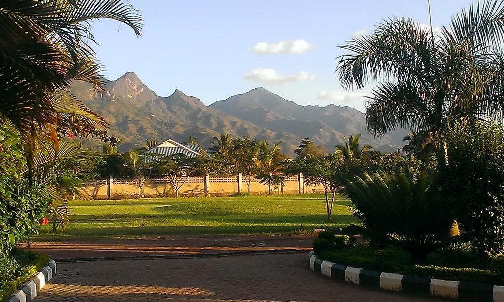 Arc Hotel Morogoro Kültér fotó